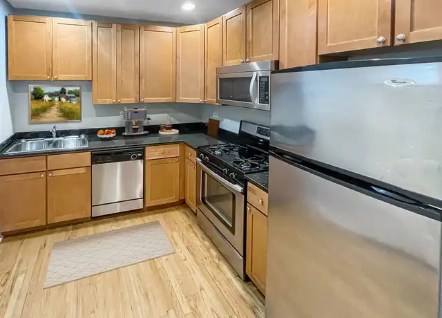Property at 1901 W Wilson Ave Unit 4550-1N, Chicago, IL, 60640, 2 beds, 1 bath, [object Object]