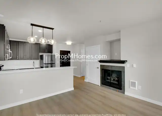 Property at 287 NE 3rd St unit 287 NE 3rd Street 312, Gresham, OR, 97030, 1 bed, 1 bath, [object Object]