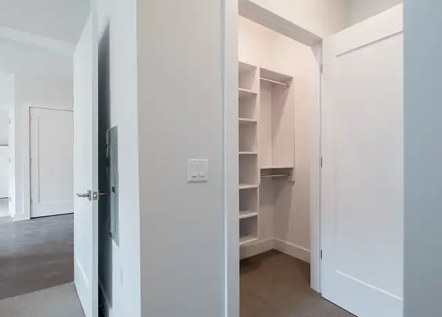 Property at The Davenport - 21 Davenport St, Somerville, NJ, 08876, 1-2 bed, 1-2 bath, [object Object]