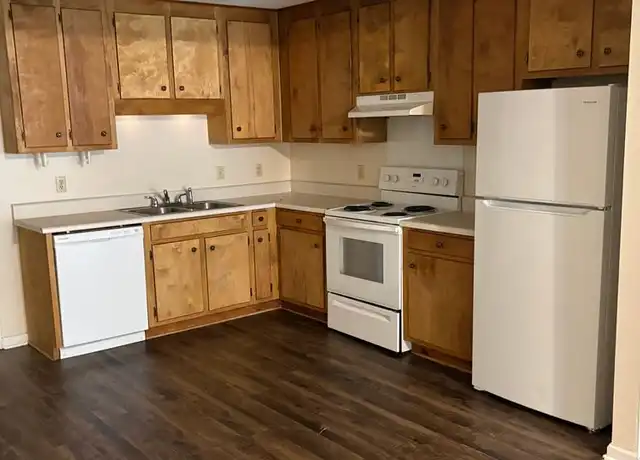 Property at 2302 Old Dominion Dr, Albany, GA, 31721, 3 beds, 2 baths, [object Object]