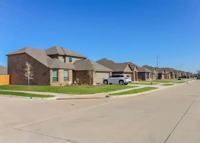 Property at 1040 Wheatfield Ln, Crowley, TX, 76036, 4 beds, 2.5 baths, [object Object]