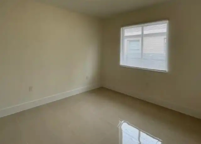 Property at 7424 Byron Ave, Miami Beach, FL, 33141, 1 bed, 1 bath, [object Object]