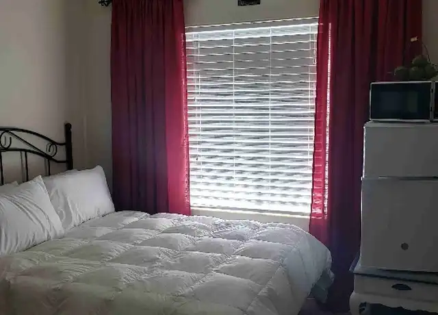Property at 1048 S Carriage Ave, Fresno, CA, 93727, 3 beds, 1 bath, [object Object]