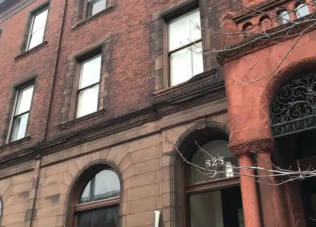 Property at 825 Park Ave Unit 5, Baltimore, MD, 21201, 1 bed, 1 bath, [object Object]