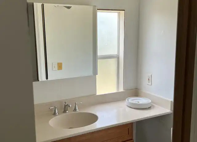 Property at 259 SW Taylor Gln, Lake City, FL, 32024, 2 beds, 2 baths, [object Object]