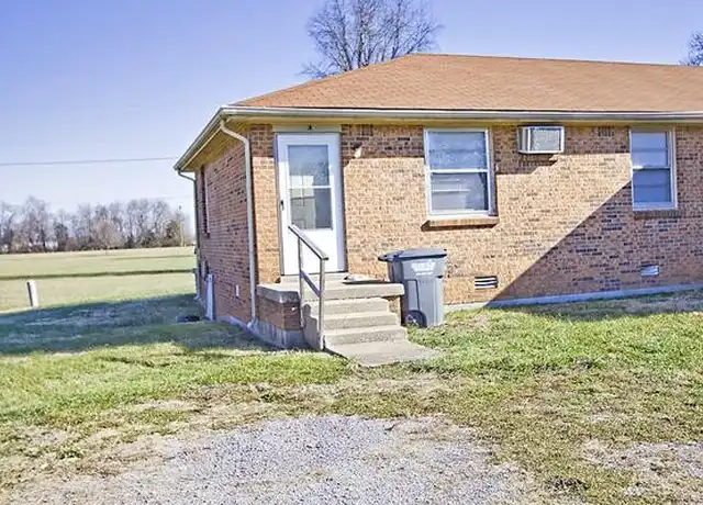 Property at 151 Airport Rd Unit A, Clarksville, TN, 37042, 2 beds, 1 bath, [object Object]
