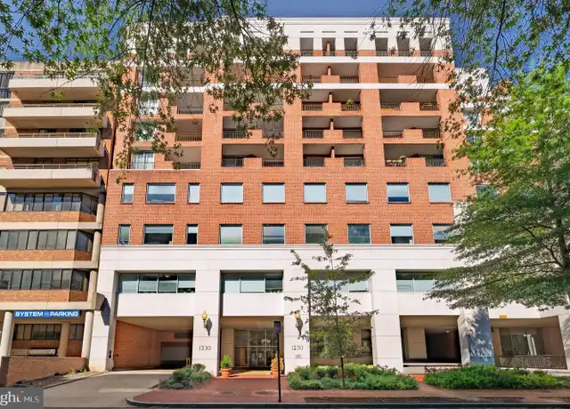 Property at 1230 23rd St NW #618, Washington, DC, 20037, 1 bed, 1 bath, [object Object]