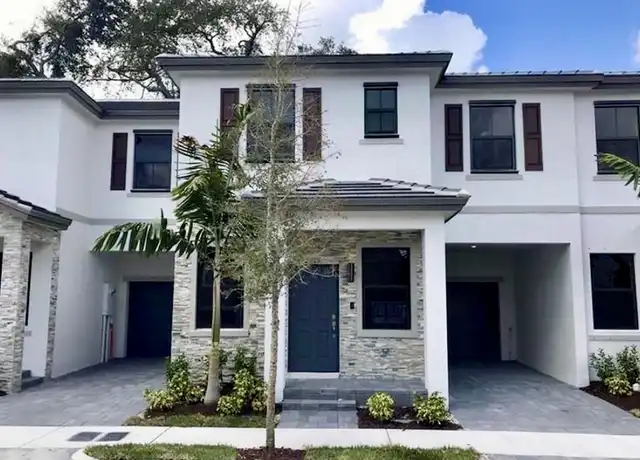 Property at 2813 SW 17th Ave, Fort Lauderdale, FL, 33315, 3 beds, 2.5 baths, [object Object]
