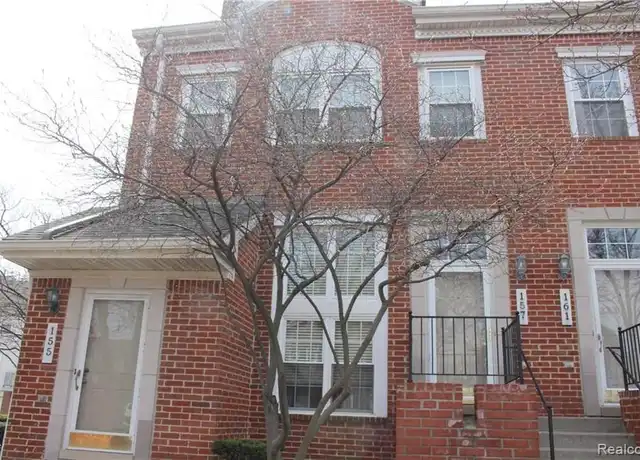 Property at 157 W Kenilworth Ave, Royal Oak, MI, 48067, 2 beds, 2 baths, [object Object]