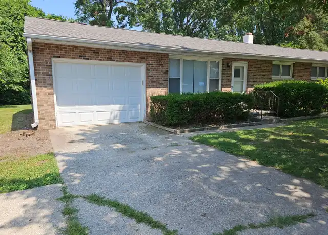 Property at 1716 E Bristol St Unit A, Elkhart, IN, 46514, 2 beds, 1 bath, [object Object]