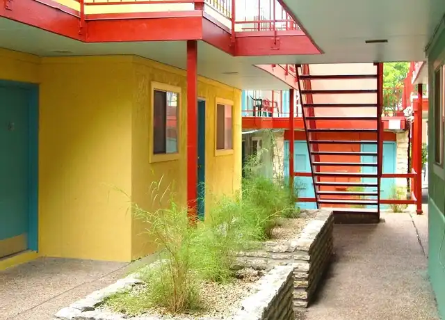 Property at Warwick - 2907 West Ave, Austin, TX, 78705, 1 bed, 1 bath, [object Object]