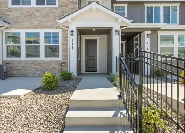 Property at 4234 W Cirrus Ln, Eagle, ID, 83616, 3 beds, 2.5 baths, [object Object]