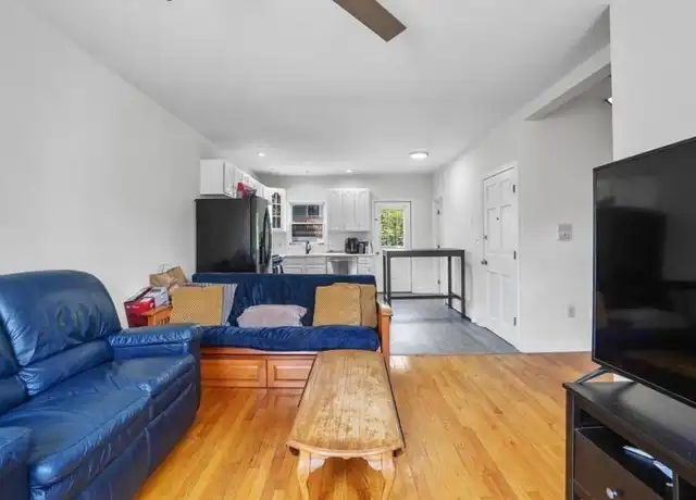 Property at 140 D St, Boston, MA, 02127, 3 beds, 1 bath, [object Object]