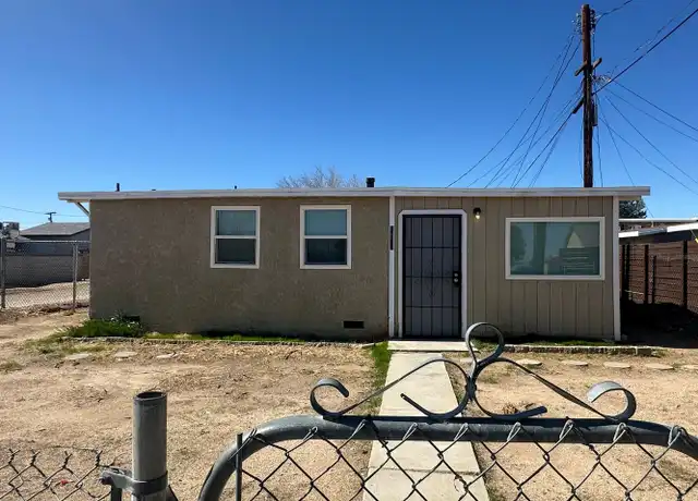 Property at 2827 B St Unit 2833, Rosamond, CA, 93560, 2 beds, 1 bath, [object Object]