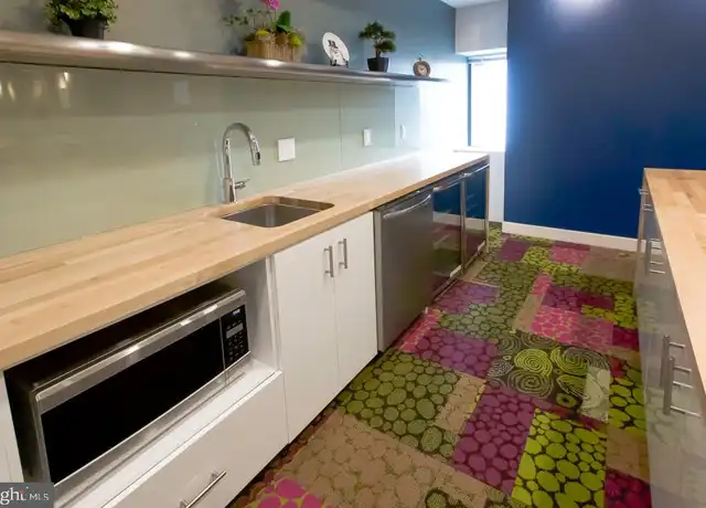 Property at 42 S 15th St Unit 0B-1509, Philadelphia, PA, 19102, 0 beds, 1 bath, [object Object]