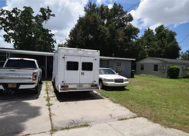 Property at 104 W Lancaster Rd, Pine Castle, FL, 32809, 2 beds, 1 bath, [object Object]