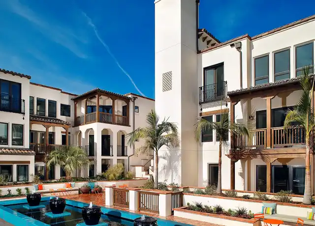 Property at HW by CLG - 7928 Hollywood Blvd, Los Angeles, CA, 90046, 2 beds, 2 baths, [object Object]