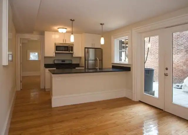 Property at 658 Massachusetts Ave, Boston, MA, 02118, 2 beds, 1 bath, [object Object]