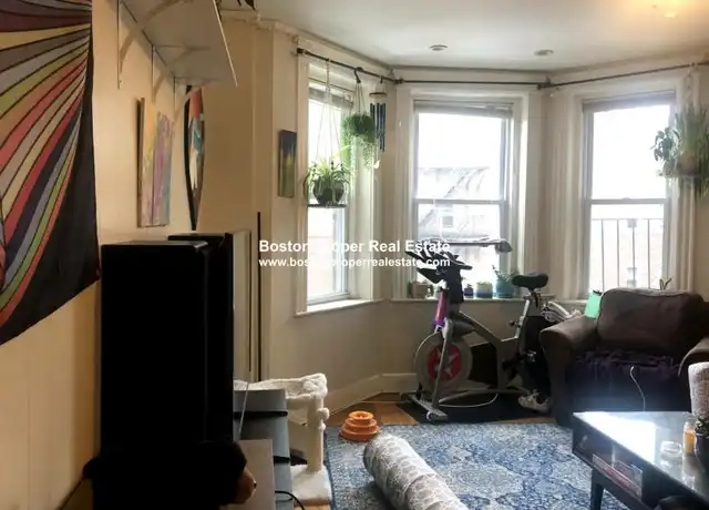 Property at 211 Park Dr, Boston, MA, 02215, 1 bed, 1 bath, [object Object]