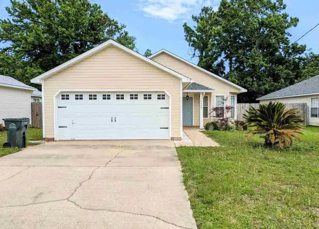Property at 2466 Redoubt Ave, Pensacola, FL, 32507, 3 beds, 2 baths, [object Object]