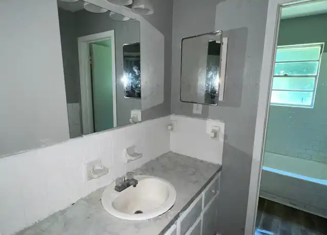 Property at 685 Northaven Dr, Memphis, TN, 38127, 3 beds, 1 bath, [object Object]