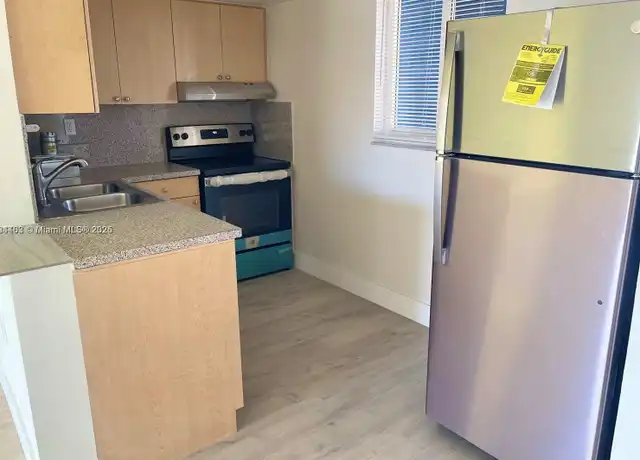 Property at 3626 NE 168th St Unit 605, North Miami Beach, FL, 33160, 1 bed, 1.5 baths, [object Object]