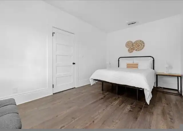 Property at 224 N Fulton St, Fresno, CA, 93701, 1 bed, 1 bath, [object Object]