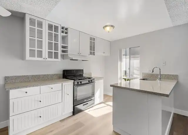 Property at 2867 S Fairview St Unit A, Santa Ana, CA, 92704, 1 bed, 1 bath, [object Object]