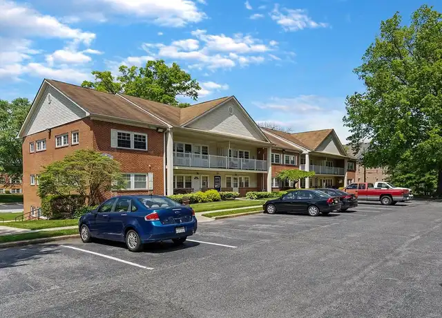 Property at Maple View Apartments - 600 N Hickory Ave, Bel Air, MD, 21014, 2 beds, 1 bath, [object Object]