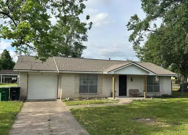 Property at 4915 Cruse Rd, Houston, TX, 77016, 2 beds, 1.5 baths, [object Object]