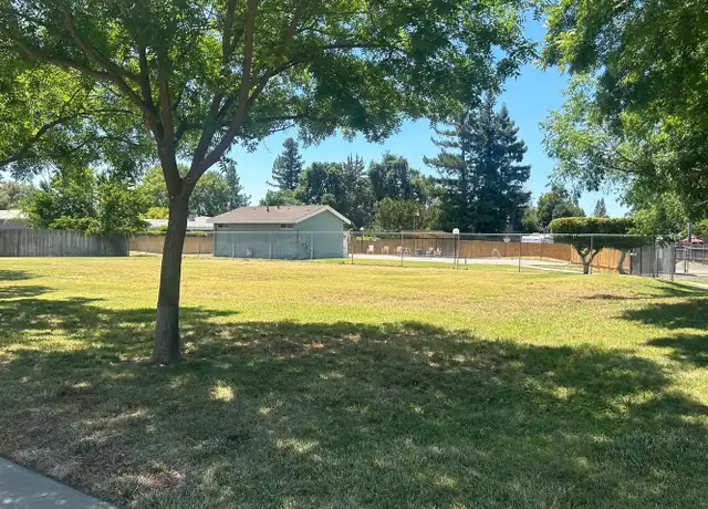 Property at 668 Knollwood Dr, Woodland, CA, 95695, 2 beds, 2 baths, [object Object]