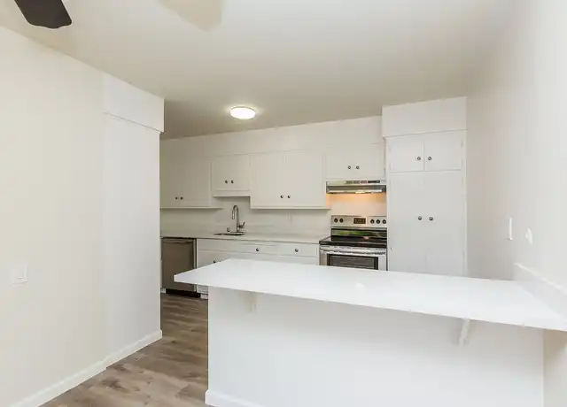 Property at 888 Vermont St, Oakland, CA, 94610, 0-2 beds, 1-2 bath, Contact for Price