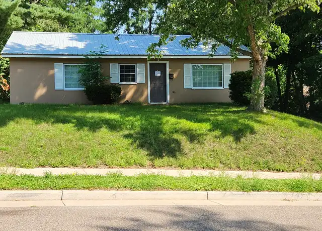 Property at 1310 Hawthorne St, Eau Claire, WI, 54703, 2 beds, 1 bath, [object Object]