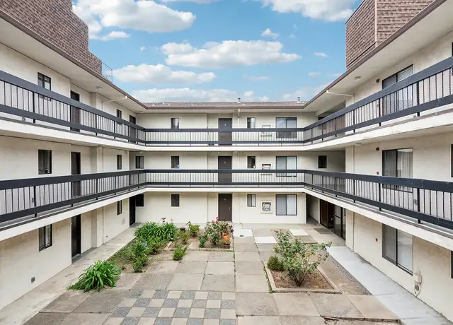 Photo of 1910 Berryman St, Berkeley, CA 94709