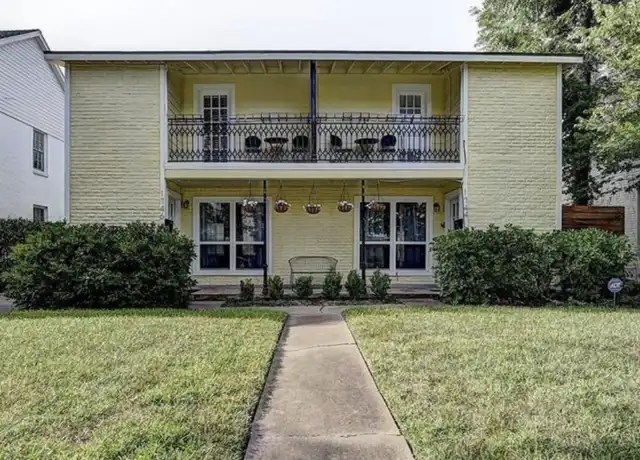 Property at 1746 Banks St, Houston, TX, 77098, 2 beds, 1 bath, [object Object]