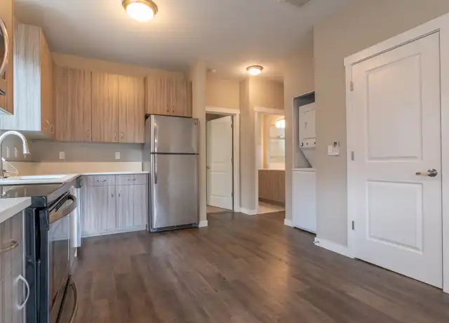 Property at 1340 NE Killingsworth St Unit 1F, Portland, OR, 97211, 1 bed, 1 bath, [object Object]
