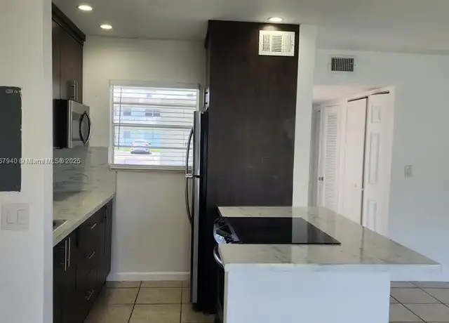 Property at 7680 SW 82nd St Unit H119, Miami, FL, 33143, 1 bed, 1 bath, [object Object]
