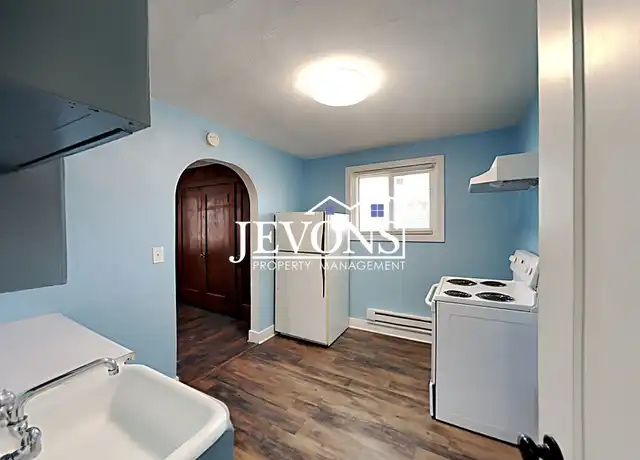 Property at 303 S 2nd St, Yakima, WA, 98901, 1 bed, 1 bath, [object Object]