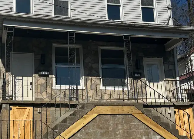 Property at 340 Kenney Ave, Pitcairn, PA, 15140, 3 beds, 1 bath, [object Object]