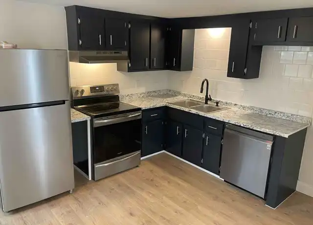 Property at 97 Victoria Ave Unit 2, Cranston, RI, 02920, 2 beds, 1 bath, [object Object]