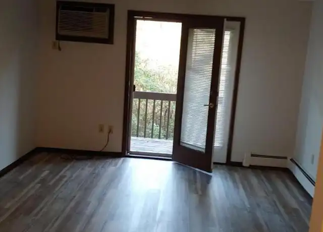 Property at 1875 Turner Blvd, Elyria, OH, 44035, 2 beds, 1 bath, [object Object]