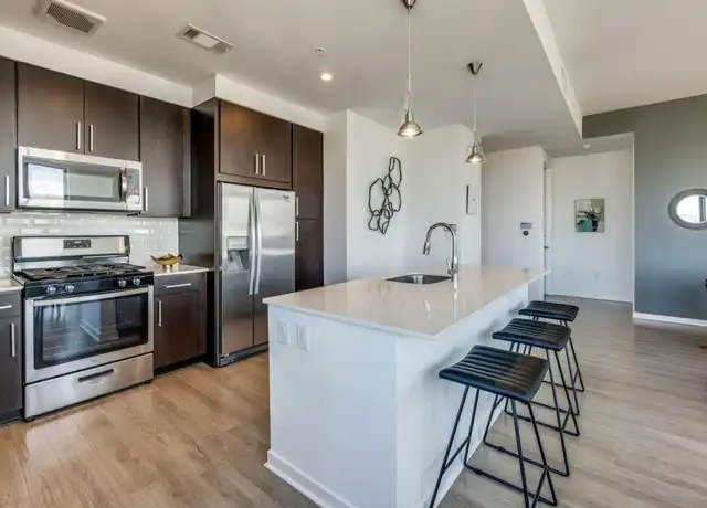 Property at 1901 Lauderdale St Unit VM1, Houston, TX, 77030, 1 bed, 1 bath, [object Object]