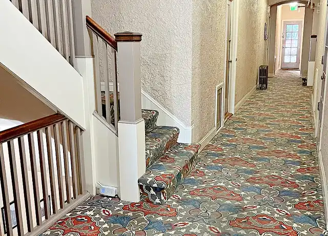 Property at Grandview Apartments - 750 Warfield Ave, Oakland, CA, 94610, 0-1 beds, 1 bath, [object Object]