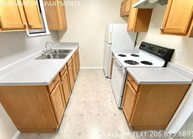 Property at 7401 Linden Ave N Unit 6, Seattle, WA, 98103, 1 bed, 1 bath, [object Object]