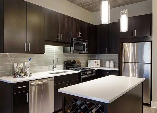 Property at 842 S Clark St Unit 3, Chicago, IL, 60605, 1 bed, 1 bath, [object Object]