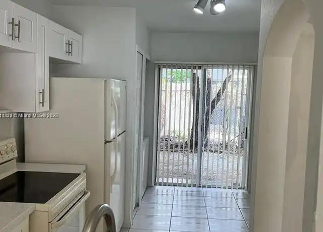Property at 2901 SE 13th Rd Unit 102-41, Homestead, FL, 33035, 2 beds, 2 baths, [object Object]