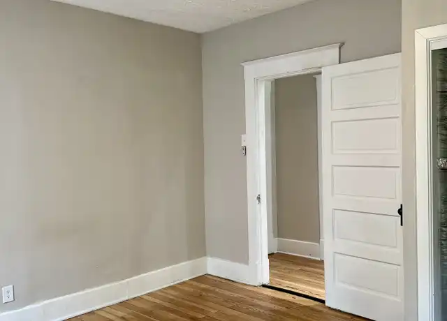 Property at 3526 Craig Ave, Louisville, KY, 40215, 4 beds, 2 baths, [object Object]