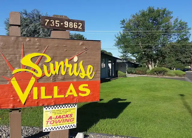 Property at Sunrise Villas Apartments - 200 S Union St, Kennewick, WA, 99336, 2 beds, 1 bath, [object Object]