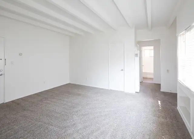 Property at 7427 Herschel Ave, La Jolla, CA, 92037, 1 bed, 1 bath, [object Object]