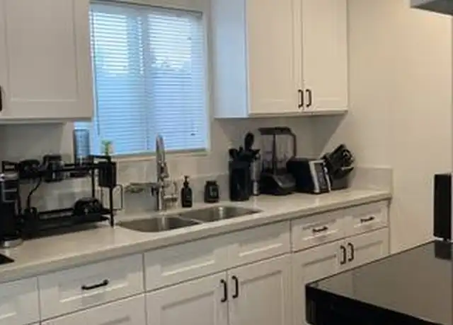 Property at 8713 Meadow Rd Unit A, Downey, CA, 90242, 1 bed, 1 bath, [object Object]